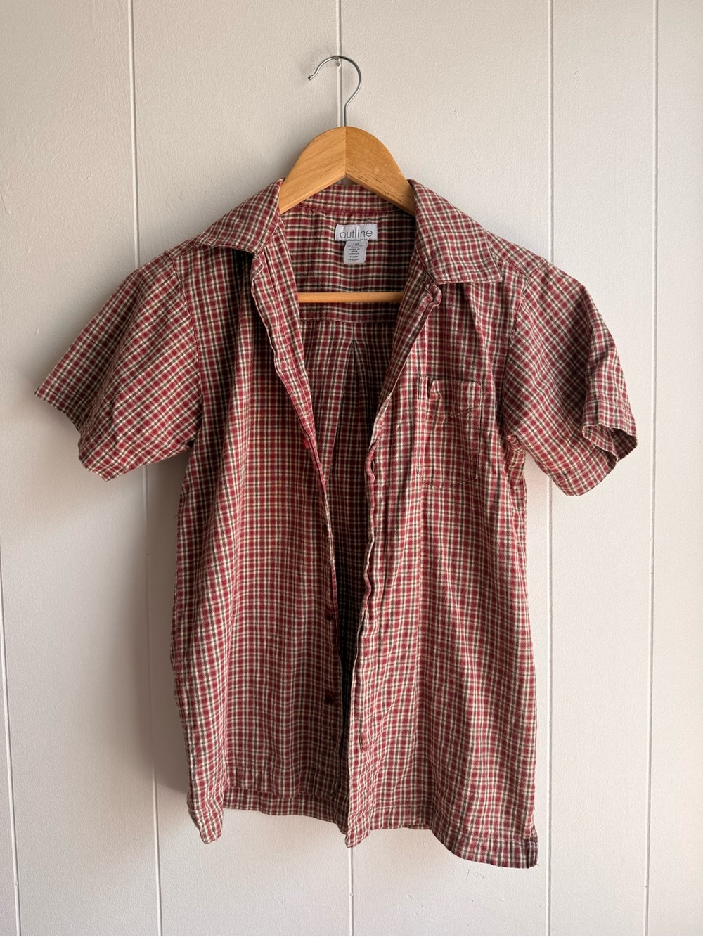Short-Sleeve Red Plaid Button-Up Shirt